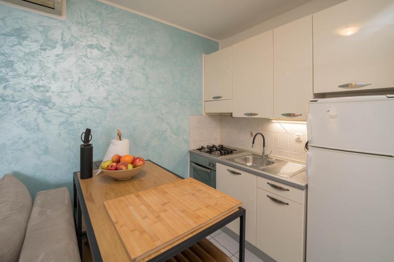 Cozy Close To The Beach And City Centre Apartman *